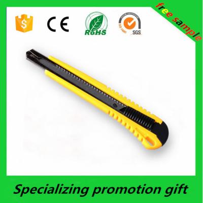 China Safety 9mm Snap off Utility Cutter Knife for Office CE / ROHS for sale