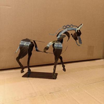 China Hand Painted Voucher Vintage Craft Antique Metal Imitation Horse Western Gifts Antique For Home Decor for sale