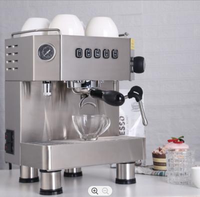 Chine machine à la maison professionnelle 15bar de café de 1.7L CRM3008 avec le réservoir d'eau à vendre