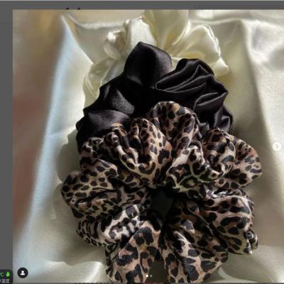 China Hot Selling Hair Scrunchies BELLEGIRL 2022 Color Custom Logo Printed 100% Silk Leopard Hair Accessories 22mm Silk Wide Band For Gift for sale