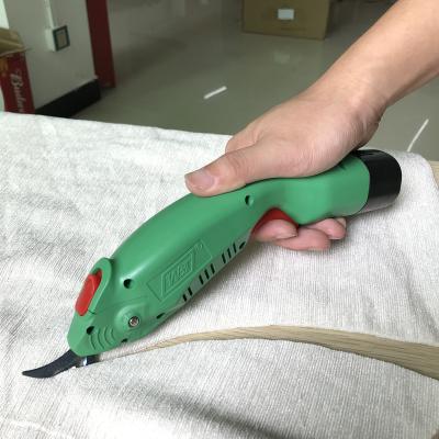 China WBT-2 Cordless Electric Shear Scissors for Knitting Fabrics Cutting Electric Trimming Scissors for sale