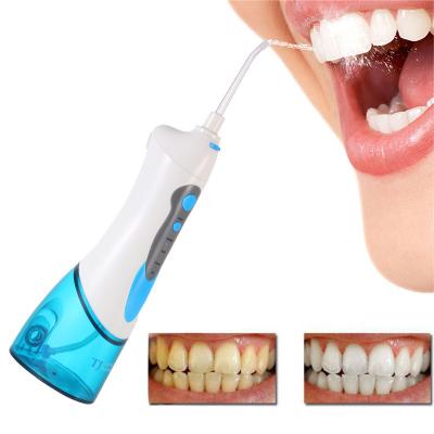 China IPX7 Water Flosser Portable Oral Irrigator Waterproof Electric Waterpik Dental Electric Waterproof Pik Teeth Remover for sale