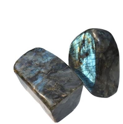 China Wholesale Natural Labradorite Crystal Point Polished Labradorite Tower from Donghai for Decoration for sale