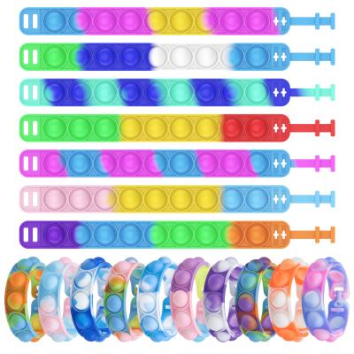 China 2022 Hot Portable Amazon Amazon Sale Wristband Wristband Decompression Toy Bubble Pinch Camouflage New Fidgety Person Toys Gifts for sale