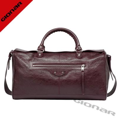 China Luxury Oil Vintage Womens Leather Travel Bag With Adjustable Shoulder Strap for sale