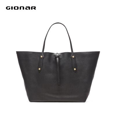 China Black Womens Leather Handbags Litchi Leather Handmade with Embossed Logo for sale