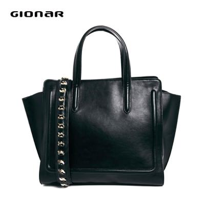 China Correa de hombro del cuero de Studed Hanbag, bolsos de totalizadores de las mujeres para el fin de semana en venta