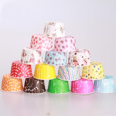 China Disposable PET Cupcake Liners For Cake And Candy for sale