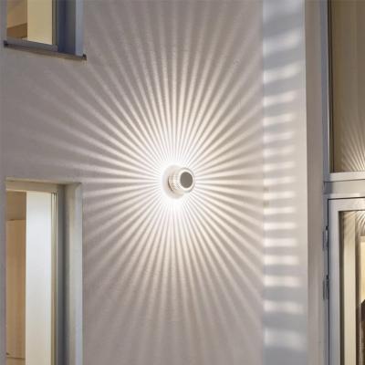 China Large Wide Angle Polycarbonate 360 ​​Aluminum Wall Light IP54 Waterproof Modern Waterproof Decorative Wall Light for sale