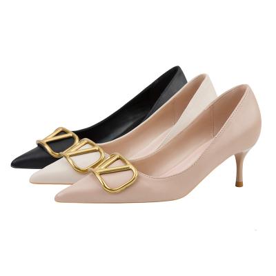 China Waterproof Fashion Professional Women's OL Shoes Stiletto High Heels Shallow Mouth Led Toe Metal V Thin Home Buckle Square Shoes for sale