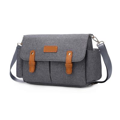 China Messenger Bags High Quality Oxford Men Shoulder Diaper Bag Baby Diaper Bag for sale