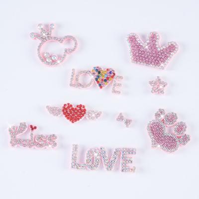 China 3D Hot Sale Crystal Rhinestone Pink  non woven fabric Patch 3D Heat Transfer Resin Patches for Garment for sale