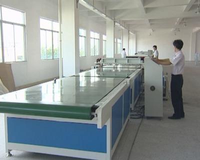 Cina dispositivo a induzione pneumatico 50m/Min Pulley Structure della tenda di larghezza di 620Mm in vendita