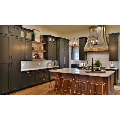 China Solid Wood Durable Shaker Style Kitchen Cabinet For Custom Kitchen Furniture for sale