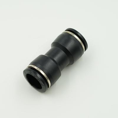 China Hotels Quick Connect Fittings Plastic 6mm Air Hose Fitting for sale