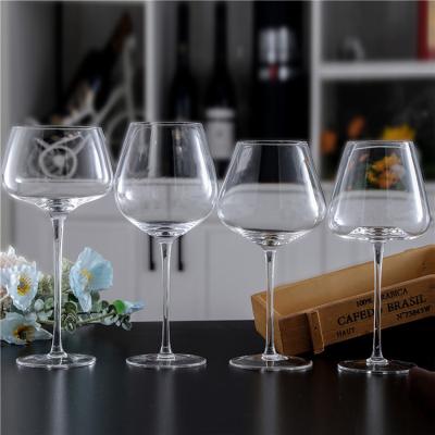 China Manufacturer Durable Wedding Red and White Wine Glass Gold Rim Handmade Wine Glasses for sale