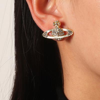 China Fabulous Retro Queen Vivienne Rhinestone Saturn Stud Earring Personalized /Hip Hops Fancy Sparkle Earring Fashion Elegant Women Girls for sale