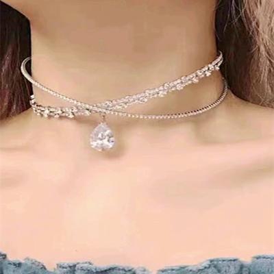 China Fashion Personalized Sparkle Exaggerated Custom Full Diamond Water Drop Crystal Pendant Choker Necklace for sale