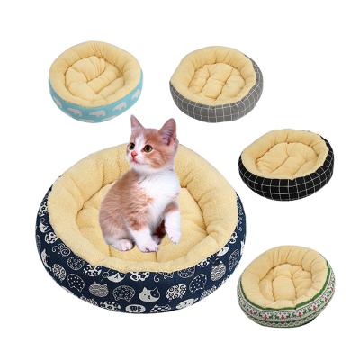 China Waterproof pet provides small pet nest keeps warm in winter suitable for small cats and dogs for sale