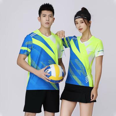 China Badminton T-shirt Breathable Customized Casual Short Sleeve Badminton Tank Top Set for sale