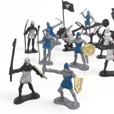 China TOY High Quality Middle Ages Model Color Ronam Soldier And Siege Car Play Set Middle Ages Wargame Toy 18pcs for sale