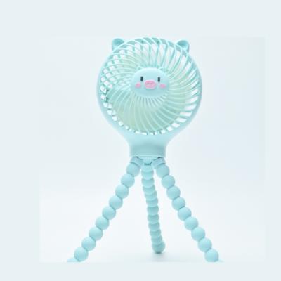 China Portable Most Fashionable Mini Hand Fans Portable Desktop Rechargeable Portable Electric Fan for sale