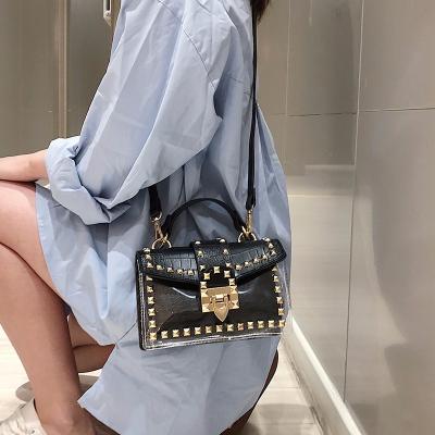 China Fashion Customized 2021 New Chains Rivet Embossed Women Bags Cross Body for sale