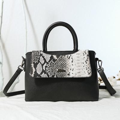 China 2021luxury fashion elegent fashion leather handbag woman bags snake PU ladies leather handbag for women for sale