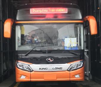 China 2021-jährige 53 Sitzneuzugang Kinglong XMQ6127cy neue Steuerung Trainer-Bus With Diesel-Maschinen-RHD zu verkaufen