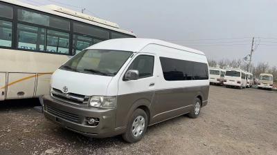 Cina Japanese Used Buses Toyota Hiace 15 Seats Second Luxury Minibus Oil Front Engine Charger Plug in vendita