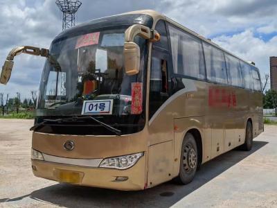 China Tweedehandsbus 49 zitplaatsen Gebruikte Kinglong Bus XMQ6117 Yuchai Motor 240 pk EURO 3 Te koop