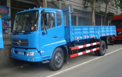 China Sinotruck Dongfeng benutzte schwere LKWs DFD1161G, benutzte Handels-LKWs mit A/C zu verkaufen