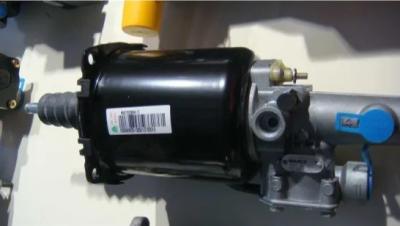 China CE Brand New HOWO Truck Spare Parts Boost Cylinder for sale