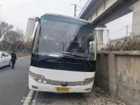 Cina 51 vettura utilizzata bus Bus di Yutong utilizzata sedili ZK6110 2010 anni che dirigono i motori diesel di RHD in vendita