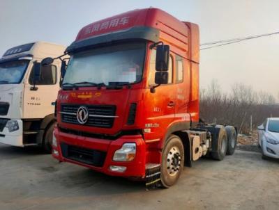 Cina Il trattore utilizzato 420hp del camion ha utilizzato la testa 6*4 50tons del trattore da vendere il camion del trattore in vendita