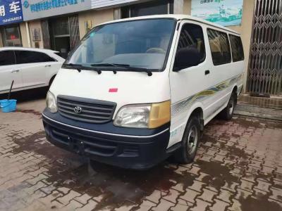 China Mano usada gasolina Mini Bus del autobús de Hiace de 12 asientos 2da autobús de Toyota Hiace de 2008 años en venta