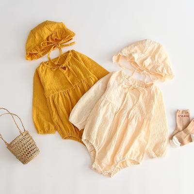 China Breathble Autumn Newarrival Cozy Baby Cotton Romper Set With Hat for sale