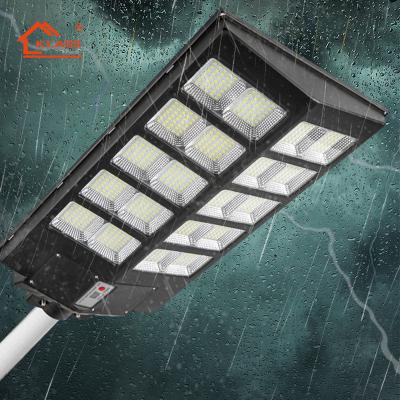 China ROAD Outdoor Ip65 All In One Solar Street Light 60W 90W 120W 180W Integrated Led Solar Street Light for sale