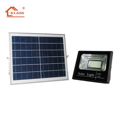 China KLASS Warehouse Stadium Light Ip66 Reflector Projector SMD LED Rechargeable Aluminum Waterproof Remote Control Solar Floodlight for sale