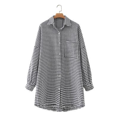 China Breathable Turn Down Collar Long Sleeve Front Pocket Button Up Women Fashion Casual Tweed Jacket for sale