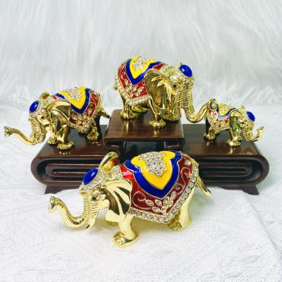 China Africa YI SHANG BAO Exquisite Five Blessings Jewelry Box Luxury Fashion Elephant Jewelry Box for sale