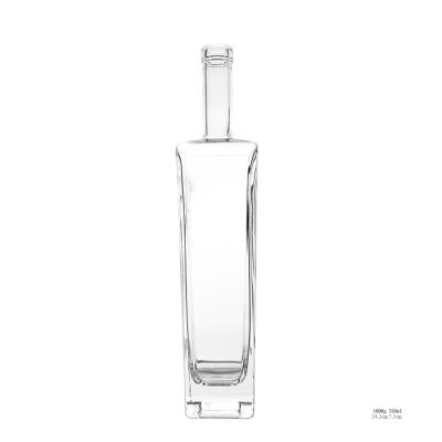 China Fancy Beverage Bottle 750ml Square Glass Drinking Bottle Accept Logo Print for sale