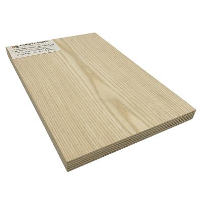 China Recomposed Modern Veneer Poplar Hardwood Combi Engineered EV Veneered Plywood for sale