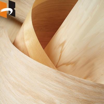 China Furniture decorative natural 0.30mm okoume red oak face wood veneer panels rolls for sale