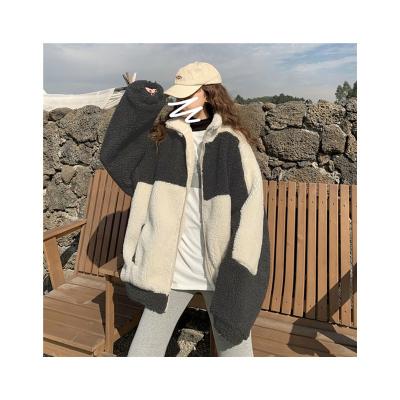 China Anti-wrinkle Ladies Oversized Winter Jacket Fashion Women Sleeve Long Keep Warm Coat for sale