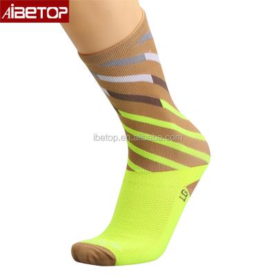 China Cheap colorful loose running logo men cotton school thin socks custom made baseball antibacterial with imported from china 2022 for sale