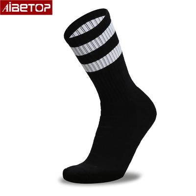 China Wholesale Custom China Classics High Quality Socks Anti-foul Streaks Mens Football Sports Socks for sale