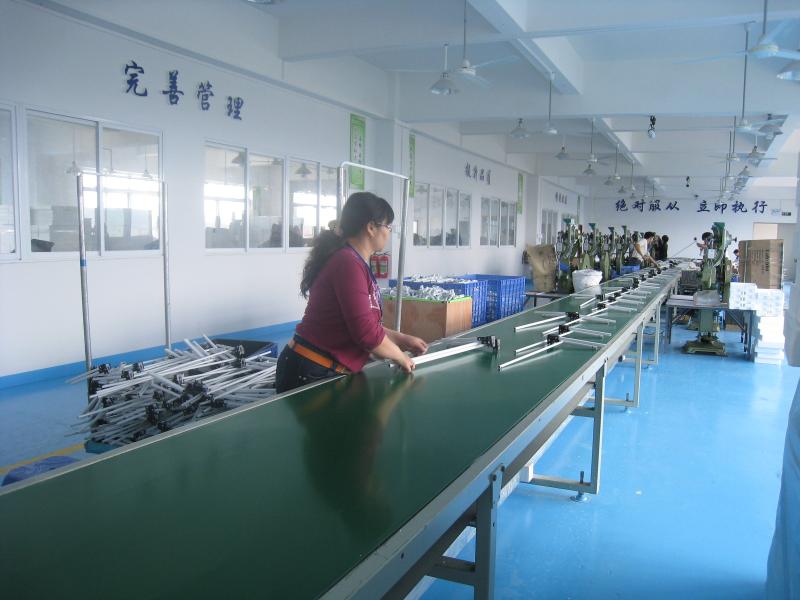 Proveedor verificado de China - zhongshan qing run he daily-use products co.,ltd