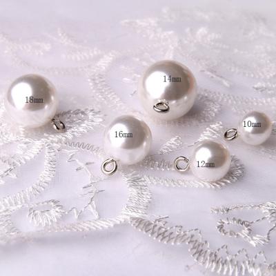 China Beautiful Dry Cleaning Ball Pearl White Decorative Bridal Leg Button For Dressing for sale