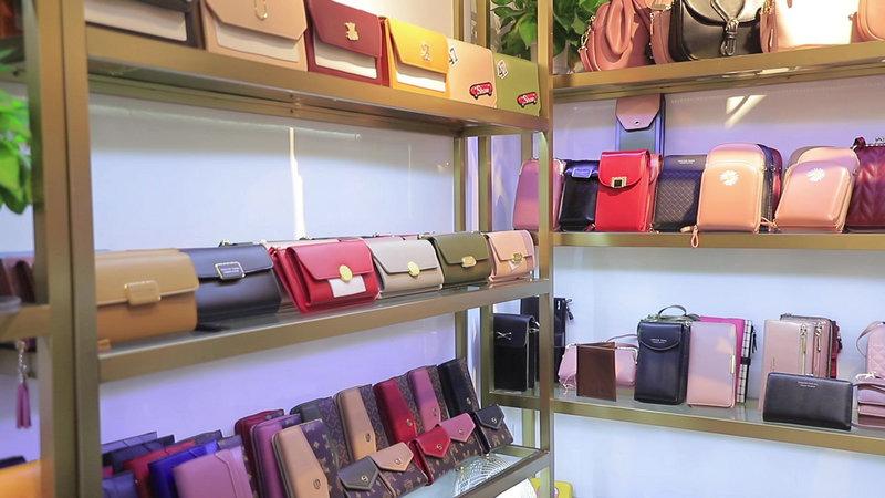 Verified China supplier - Guangzhou Haoxing Leather Co., Ltd.